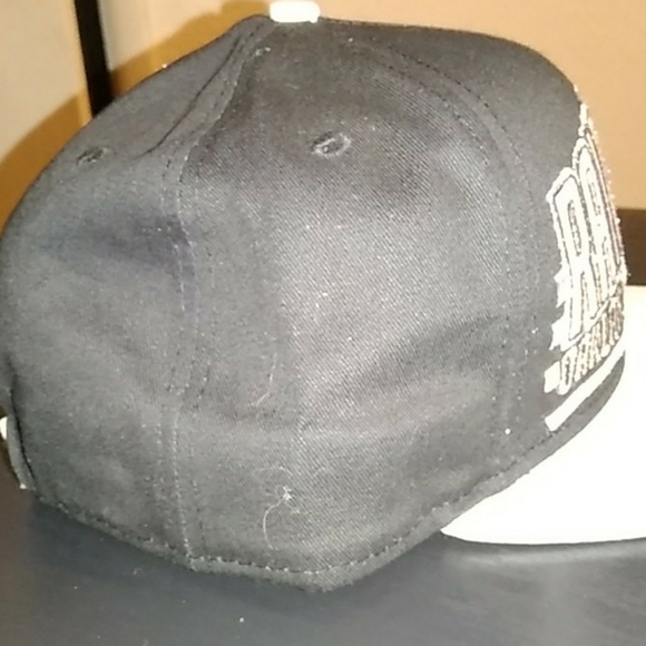 Raiders hat - Picture 2 of 7